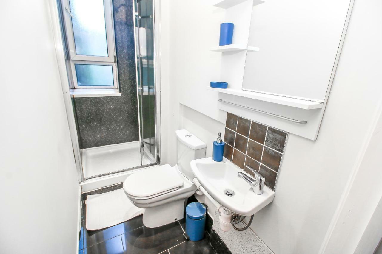 City View Flat @ Liverpool St. لندن المظهر الخارجي الصورة
